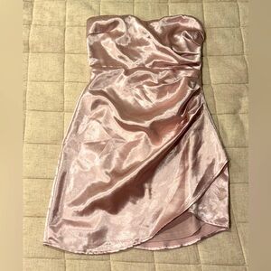 Lulu’s blush pink strapless mini dress